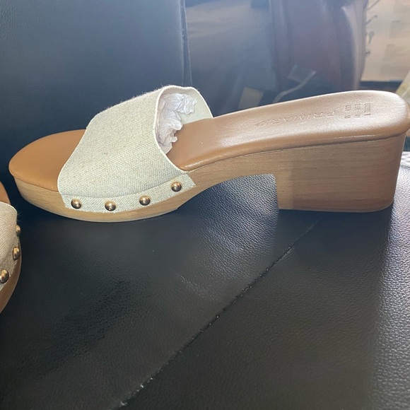 Primark Block Heel Slide On Sandals Cream Size 10 - Picture 8 of 13